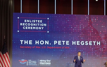 SW Delivers Remarks at US Chamber of Commerce Enlistee Recognition Ceremony