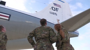 Preparing and launching an RC-135 Rivet Joint