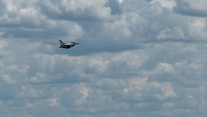 Thunderbird 8 arrives at Rickenbacker