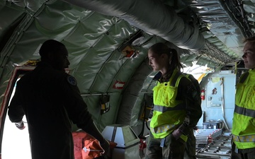 Norwegian airmen tour 100 ARWs KC-135 during RAFL 26
