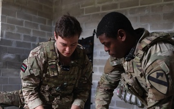 U.S. Army medics with the 1-8 CAV train with British soldiers