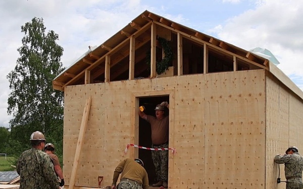 NCB 14 Advances Arctic Bee Hut Construction During BALTOPS 2026