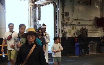 USS Iwo Jima FLEETEX 250 Public Ship Tours