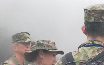 HIJUDAI MANEUVER AREA, OITA, JAPAN – U.S. Marines with 4th Law Enforcement Battalion Demonstrate Detainee Procedures to Japan Self Defense Force