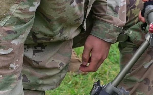 Cut: 1-112th Infantry mortar training