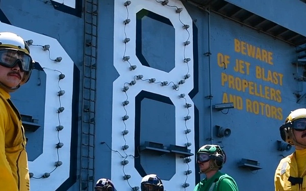Nimitz Welcomes Commander of Carrier Strike Group 8