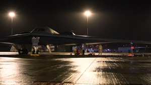 B-Roll: B-2 Spirit Refuels At RAAF Base Amberley
