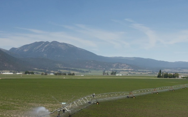 Package: Aerial of Irrigation Pivot on Oregon Potato field