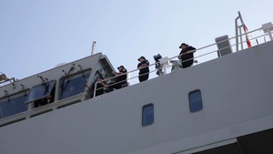 HMCS William Hall Participates in Sail 250 MD