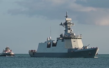 B-Roll: Republic of Korea Navy Daegu-class frigate Daejeon (FFG 823) arrives at Pearl Harbor for RIMPAC 2026