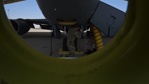 KC-135 enables F-35 operations through aerial refueling in CENTCOM