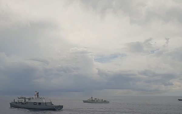 Nimitz Participates in 13 Fleet Exercise with 13 partner and Allied Nations