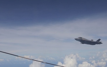 VMGR-152 refuels VMFA-242 aircraft during Valiant Shield