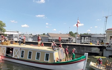 Seneca Chief returns to the Black Rock Lock