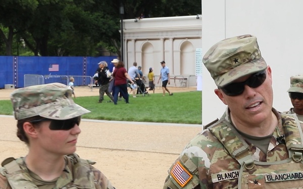 DCNG Commanding General Visits Presence Patrols at Great American State Fair