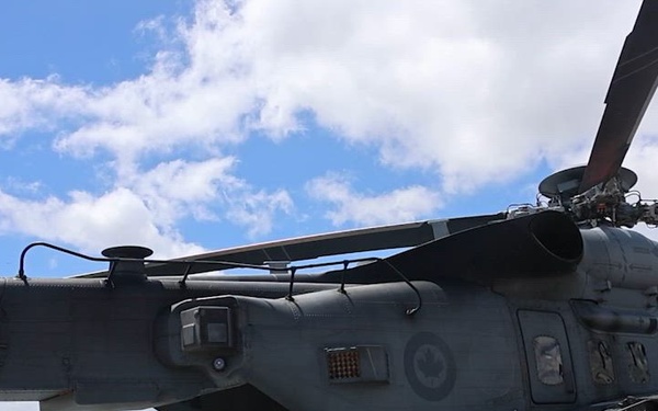B-Roll: HMCS Ottowa (FFH 341) host ship tours for RIMPAC "Open Ship Day"