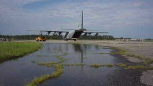 LCF-24 departs for disaster assistance to the people of Venezuela