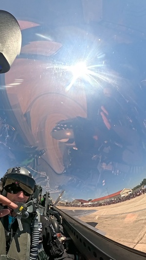 The Great Texas Air Show from the F-22 Cockpit