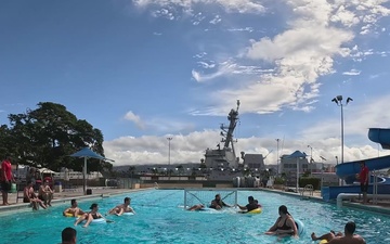 B-Roll: RIMPAC innertube water polo: Chilean Navy vs. Royal New Zealand Navy