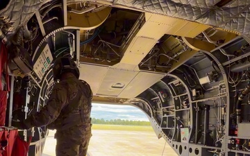 SCARNG Chinook supports special operations free-fall training