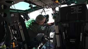 Maj. Gen. DeVoe takes final flight with the 1 HS