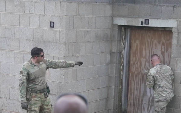 2d Cavalry Regiment conducts close-quarters battle and concertina wire training