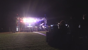 US Marines with MRF-D attend Tyler Farr concert
