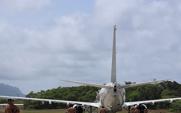 B-Roll: U.S. Navy P-8A Poseidon departs Marine Corps Air Station Kaneohe Bay during RIMPAC 26