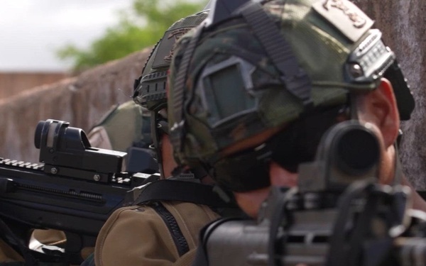U.S. Marines train alongside multinational partners during RIMPAC 2026