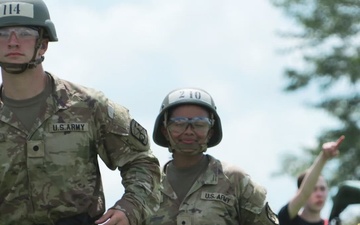 Air Assault School Students Conduct UH-60 Rappel Training