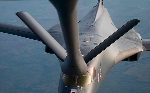 Night/day: B-1 comes out to play