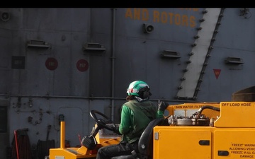 USS Abraham Lincoln (CVN-72) Conducts Flight Operations