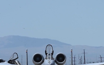 Final A-10C Thunderbolt II Flight at DM B-Roll