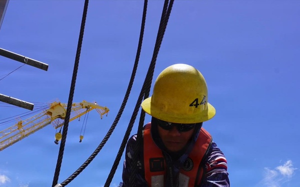 Shipyard Chronicles: Shipwrights Set the Stage