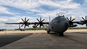 Airmen reposition C-130 after 166th Airlift Wing deployment ceremony