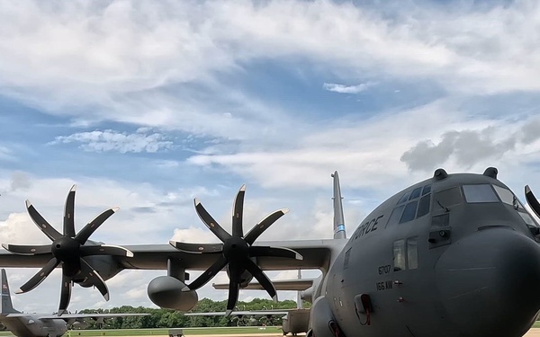 Airmen reposition C-130 after 166th Airlift Wing deployment ceremony