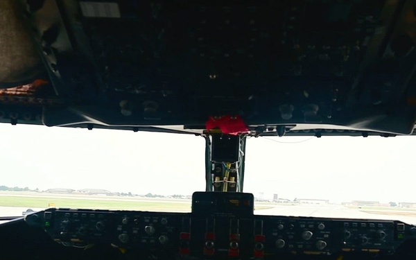 B-52 air refueling B-Roll