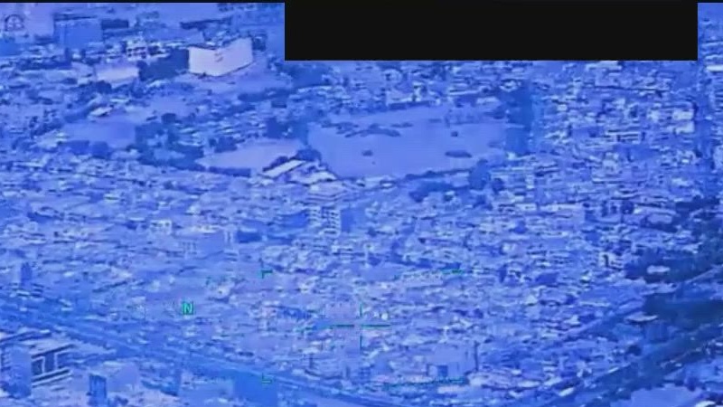חיישן צבאי עקב אחרי אזור שונה ברקע