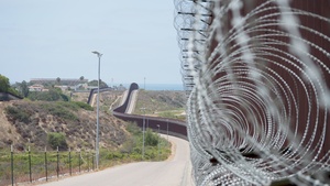 JTF-SB Marine Engineers Survey the Southern Border