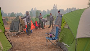Oregon Air National Guard hand crews battle Grasshopper Fire