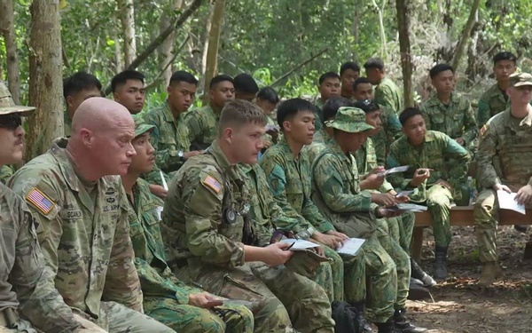 US Army, Royal Brunei Land Forces conduct land navigation training during Exercise Pahlawan Warrior 26