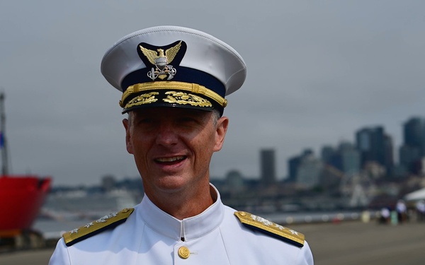 Coast Guard Northwest District holds Change of Command Ceremony