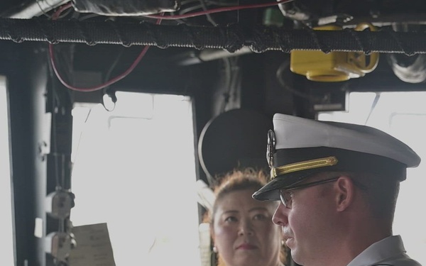 260804-YKS-USS Chief Port Visit-Hulen-v4.mp4