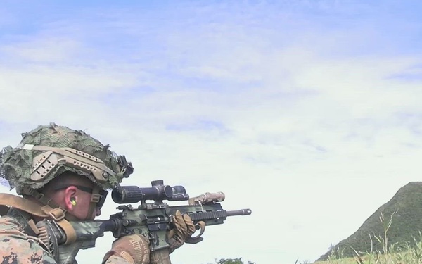 U.S. Marines with 12th LCT Conduct a Live-Fire Range