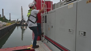 B-Roll: U.S. Army Corps of Engineers, Buffalo District Floating Plant