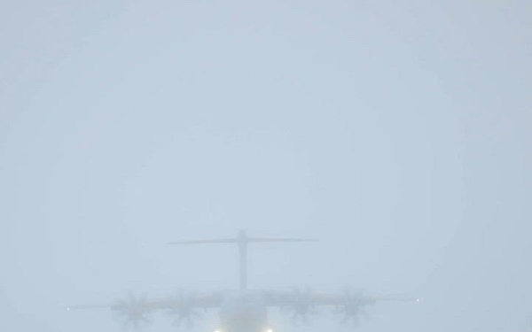 RAF A400M delivers U.S. Marines, Royal Marines, and JLTVs to Jan Mayen
