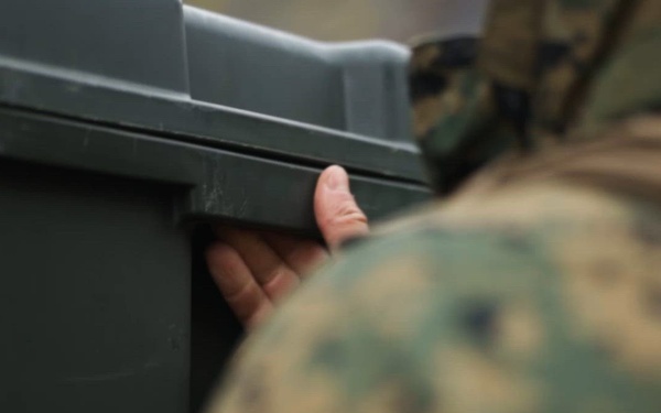 U.S. Marines, Norwegian Home Guard Conduct Joint Displacement in Jan Mayen