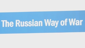 Military Personnel Attend Briefing on Russian Leadership
