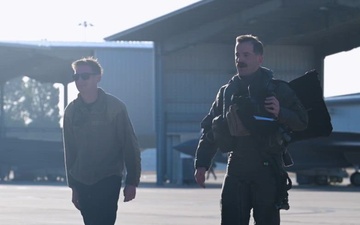 RAF Lakenheath F-35 climbs