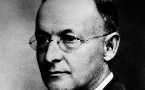 Maj. Gen. Charles Reynolds shaped the future of military medicine